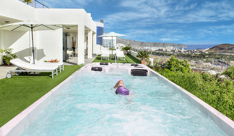 無邊際泳池設(shè)備